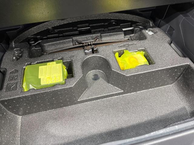 ハリアー S 純正ディスプレイオーディオ バックカメラ レーダークルーズ 禁煙車 コーナーセンサー スマートキー LEDヘッド ビルトインETC オートハイビーム オートライト デュアルエアコン Bluetooth(43枚目)