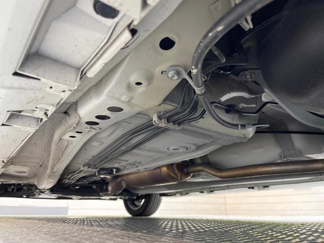 スペーシアカスタム ハイブリッドXSターボ ターボ 純正9型ナビ 全周囲カメラ 衝突被害軽減装置 レーダークルーズ 禁煙車 ハーフレザーシート コーナーセンサー スマートキー LEDヘッド ETC オートハイビーム オートライト 15インチAW(22枚目)