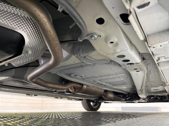 スペーシアカスタム ハイブリッドXSターボ ターボ 純正9型ナビ 全周囲カメラ 衝突被害軽減装置 レーダークルーズ 禁煙車 ハーフレザーシート コーナーセンサー スマートキー LEDヘッド ETC オートハイビーム オートライト 15インチAW(23枚目)