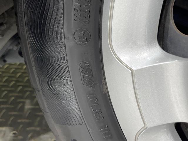 シエンタ ハイブリッドG 純正ディスプレイオーディオ 両側電動ドア バックカメラ レーダークルーズ 禁煙車 コーナーセンサー スマートキー LEDヘッド ビルトインETC 車線逸脱警報 オートライト オートエアコン(26枚目)