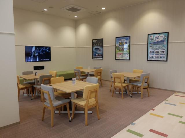 シエンタ ハイブリッドG 純正ディスプレイオーディオ 両側電動ドア バックカメラ レーダークルーズ 禁煙車 コーナーセンサー スマートキー LEDヘッド ビルトインETC 車線逸脱警報 オートライト オートエアコン(74枚目)