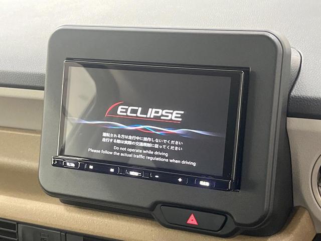 N-BOX ベースグレード SDナビ バックカメラ 衝突被害軽減装置 レーダークルーズ 禁煙車 コーナーセンサー スマートキー LEDヘッド ETC オートハイビーム オートライト オートエアコン Bluetooth CD(4枚目)