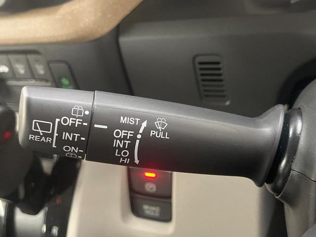 N-BOX ベースグレード SDナビ バックカメラ 衝突被害軽減装置 レーダークルーズ 禁煙車 コーナーセンサー スマートキー LEDヘッド ETC オートハイビーム オートライト オートエアコン Bluetooth CD(31枚目)