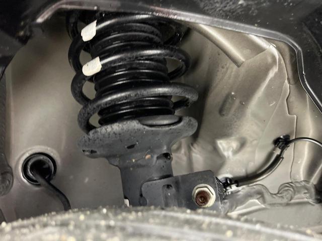 スペーシアギア ハイブリッドXZ 純正9型ナビ 両側電動スライド 全周囲カメラ 衝突軽減 レーダークルーズ 禁煙車 コーナーセンサー スマートキー 車線逸脱警報 オートエアコン 純正14インチアルミ Bluetooth フルセグ(20枚目)