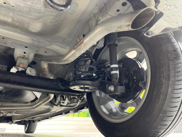 スペーシアギア ハイブリッドXZ 純正9型ナビ 両側電動スライド 全周囲カメラ 衝突軽減 レーダークルーズ 禁煙車 コーナーセンサー スマートキー 車線逸脱警報 オートエアコン 純正14インチアルミ Bluetooth フルセグ(21枚目)