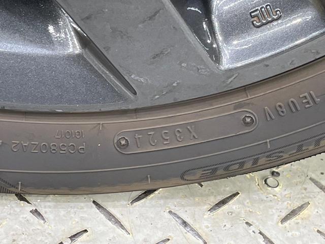 スペーシアギア ハイブリッドＸＺ　純正９インチナビ　両側電動ドア　全周囲カメラ　衝突被害軽減システム　レーダークルーズ　禁煙車　コーナーセンサー　スマートキー　ＬＥＤヘッド　ルーフレール　ＥＴＣ　オートライト　オートエアコン（23枚目）