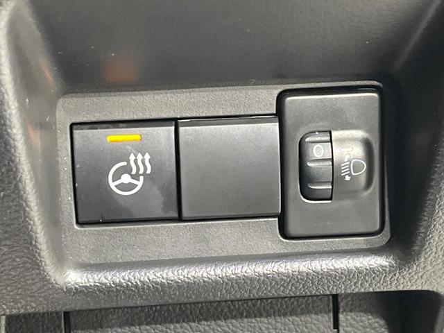 スペーシアギア ハイブリッドＸＺ　純正９インチナビ　両側電動ドア　全周囲カメラ　衝突被害軽減システム　レーダークルーズ　禁煙車　コーナーセンサー　スマートキー　ＬＥＤヘッド　ルーフレール　ＥＴＣ　オートライト　オートエアコン（29枚目）