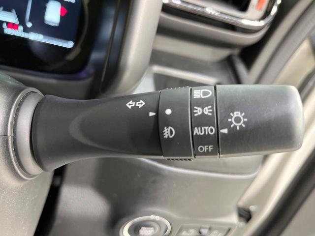 スペーシアギア ハイブリッドＸＺ　純正９インチナビ　両側電動ドア　全周囲カメラ　衝突被害軽減システム　レーダークルーズ　禁煙車　コーナーセンサー　スマートキー　ＬＥＤヘッド　ルーフレール　ＥＴＣ　オートライト　オートエアコン（32枚目）