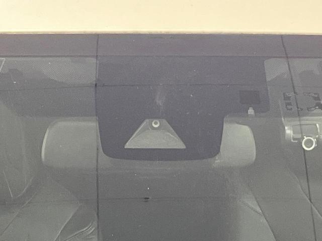 プリウス Ａツーリングセレクション　純正９インチＳＤナビ　バックカメラ　衝突被害軽減システム　レーダークルーズ　禁煙車　シートヒーター　ハーフレザーシート　ドラレコ　コーナーセンサー　スマートキー　ＬＥＤヘッド　ビルトインＥＴＣ（47枚目）