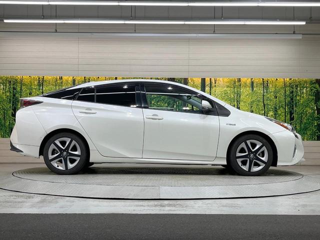 プリウス Ａツーリングセレクション　純正９インチＳＤナビ　バックカメラ　衝突被害軽減システム　レーダークルーズ　禁煙車　シートヒーター　ハーフレザーシート　ドラレコ　コーナーセンサー　スマートキー　ＬＥＤヘッド　ビルトインＥＴＣ（60枚目）