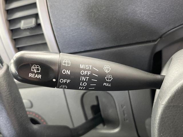 タント カスタムL 禁煙車 純正オーディオ HIDヘッド CD 電動格納ミラー ドアバイザー 盗難防止システム キーレス プライバシーガラス(28枚目)