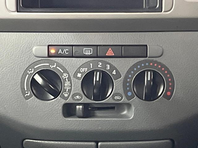 タント カスタムL 禁煙車 純正オーディオ HIDヘッド CD 電動格納ミラー ドアバイザー 盗難防止システム キーレス プライバシーガラス(33枚目)
