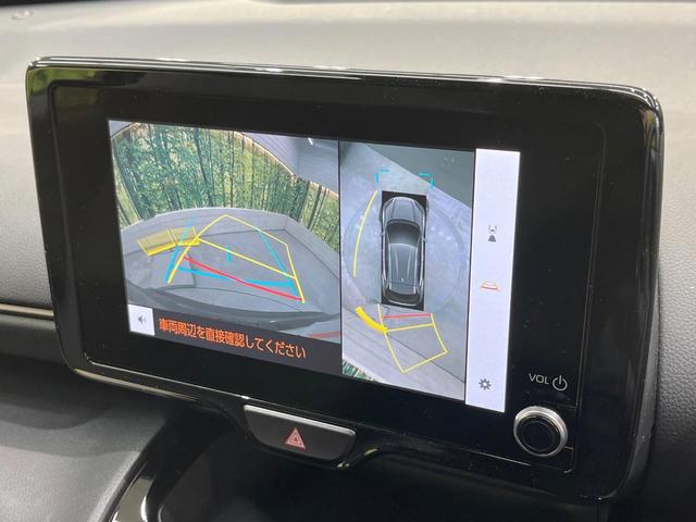 ヤリスクロス ハイブリッドZ 純正ディスプレイオーディオ 全周囲カメラ 衝突被害軽減システム 禁煙車 ハーフレザーシート パワーシート コーナーセンサー スマートキー LEDヘッド ETC2.0 オートライト オートエアコン(4枚目)