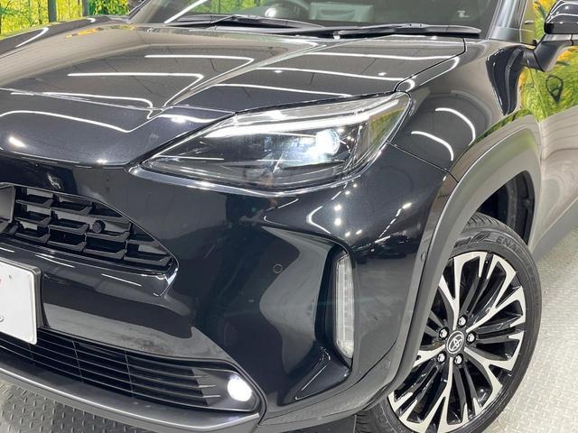 ヤリスクロス ハイブリッドZ 純正ディスプレイオーディオ 全周囲カメラ 衝突被害軽減システム 禁煙車 ハーフレザーシート パワーシート コーナーセンサー スマートキー LEDヘッド ETC2.0 オートライト オートエアコン(12枚目)