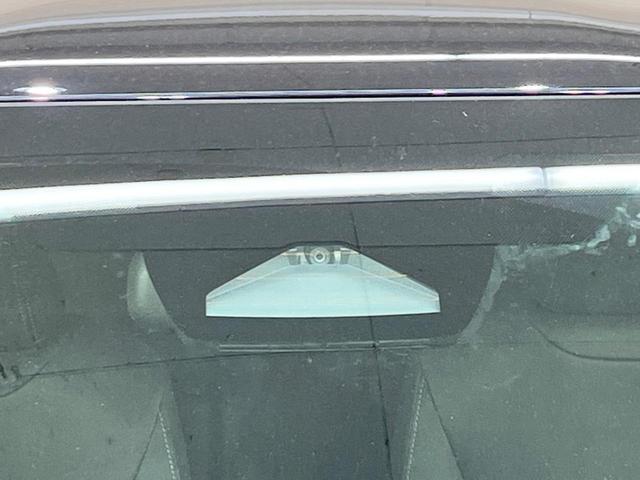 ヤリスクロス ハイブリッドZ 純正ディスプレイオーディオ 全周囲カメラ 衝突被害軽減システム 禁煙車 ハーフレザーシート パワーシート コーナーセンサー スマートキー LEDヘッド ETC2.0 オートライト オートエアコン(32枚目)