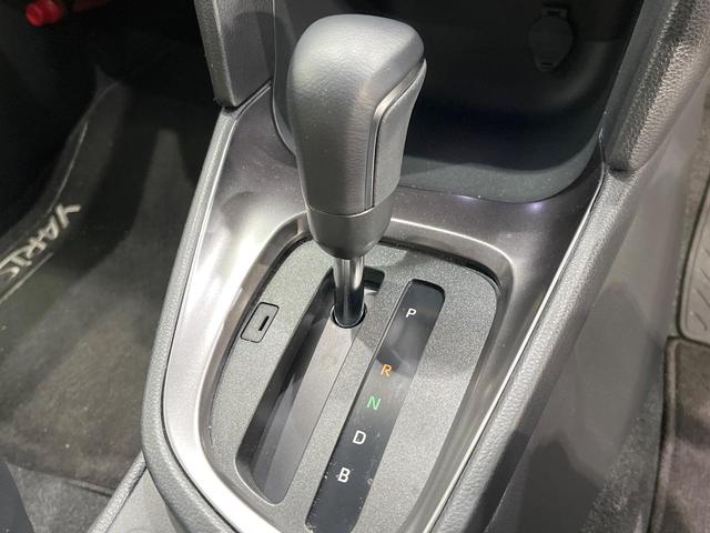 ヤリスクロス ハイブリッドZ 純正ディスプレイオーディオ 全周囲カメラ 衝突被害軽減システム 禁煙車 ハーフレザーシート パワーシート コーナーセンサー スマートキー LEDヘッド ETC2.0 オートライト オートエアコン(58枚目)