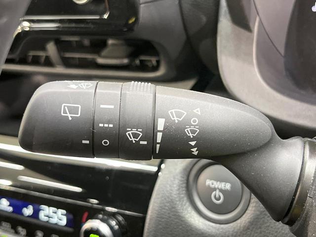 ヤリスクロス ハイブリッドZ 純正ディスプレイオーディオ 全周囲カメラ 衝突被害軽減システム 禁煙車 ハーフレザーシート パワーシート コーナーセンサー スマートキー LEDヘッド ETC2.0 オートライト オートエアコン(62枚目)