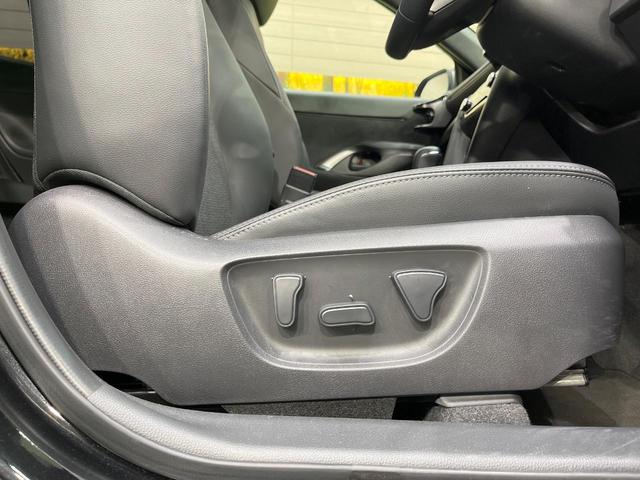 ヤリスクロス ハイブリッドZ 純正ディスプレイオーディオ 全周囲カメラ 衝突被害軽減システム 禁煙車 ハーフレザーシート パワーシート コーナーセンサー スマートキー LEDヘッド ETC2.0 オートライト オートエアコン(66枚目)