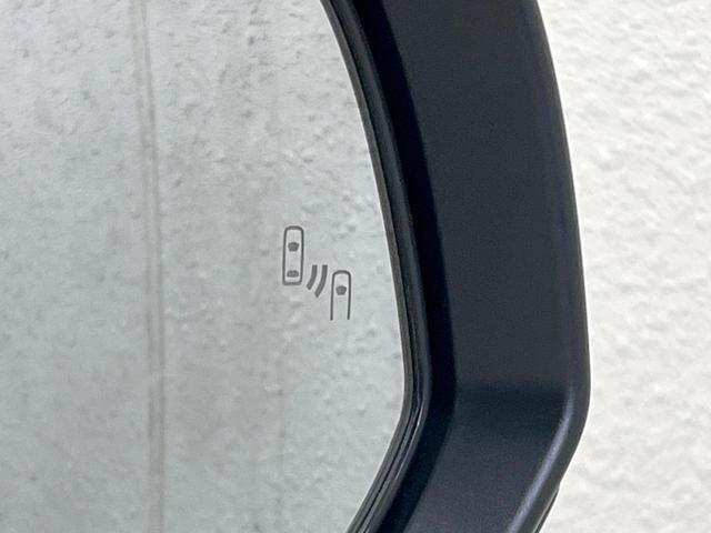 ヴォクシー ハイブリッドS-G モデリスタエアロ 純正10.5型ナビ 後席モニター 全周囲カメラ 衝突軽減装置 ブラインドスポットモニター レーダークルーズ 禁煙車 コーナーセンサー スマートキー LEDヘッド ETC(38枚目)