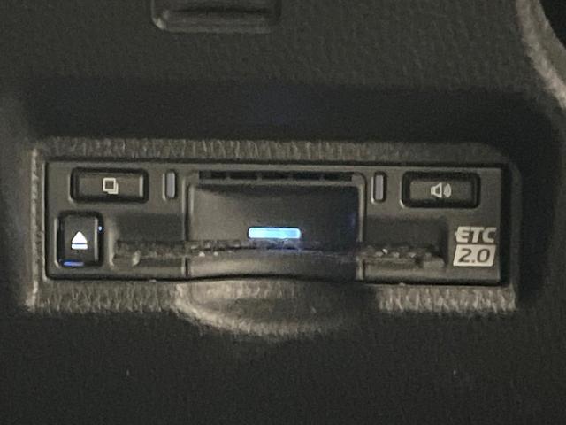 ヴォクシー ハイブリッドS-G モデリスタエアロ 純正10.5型ナビ 後席モニター 全周囲カメラ 衝突軽減装置 ブラインドスポットモニター レーダークルーズ 禁煙車 コーナーセンサー スマートキー LEDヘッド ETC(40枚目)