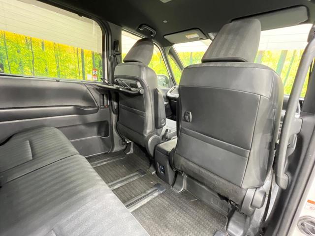 ヴォクシー ハイブリッドS-G モデリスタエアロ 純正10.5型ナビ 後席モニター 全周囲カメラ 衝突軽減装置 ブラインドスポットモニター レーダークルーズ 禁煙車 コーナーセンサー スマートキー LEDヘッド ETC(66枚目)