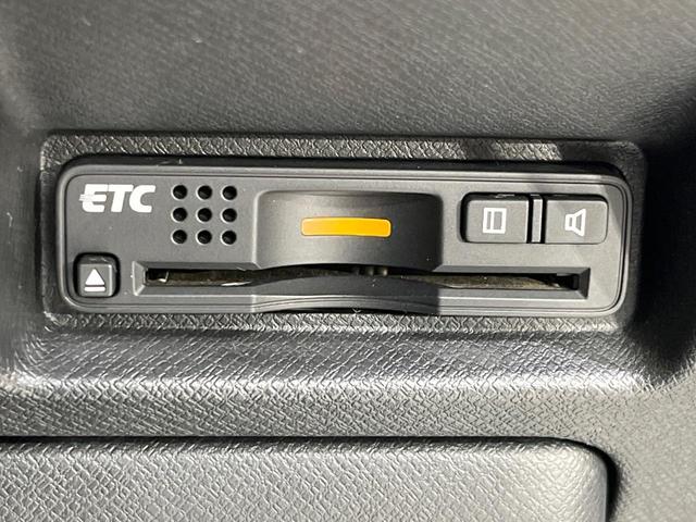 ステップワゴンスパーダ Ｚ　クールスピリット　純正９型ナビ　両側電動スライドドア　クルーズコントロール　ＥＴＣ　ドラレコ　バックカメラ　Ｂｌｕｅｔｏｏｔｈ　ＨＩＤヘッド　フルセグＴＶ　オートエアコン　スマートキー　シートリフター（6枚目）