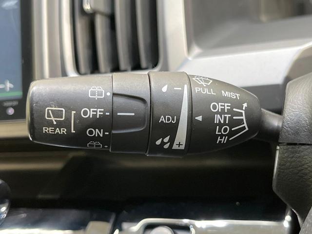 ステップワゴンスパーダ Ｚ　クールスピリット　純正９型ナビ　両側電動スライドドア　クルーズコントロール　ＥＴＣ　ドラレコ　バックカメラ　Ｂｌｕｅｔｏｏｔｈ　ＨＩＤヘッド　フルセグＴＶ　オートエアコン　スマートキー　シートリフター（29枚目）