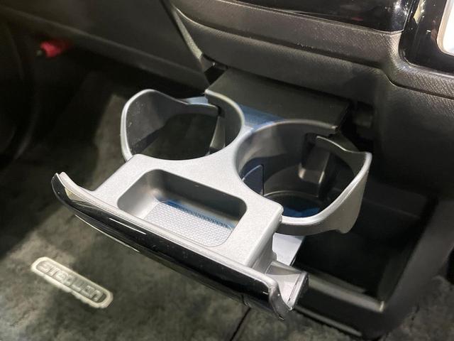 ステップワゴンスパーダ Ｚ　クールスピリット　純正９型ナビ　両側電動スライドドア　クルーズコントロール　ＥＴＣ　ドラレコ　バックカメラ　Ｂｌｕｅｔｏｏｔｈ　ＨＩＤヘッド　フルセグＴＶ　オートエアコン　スマートキー　シートリフター（50枚目）