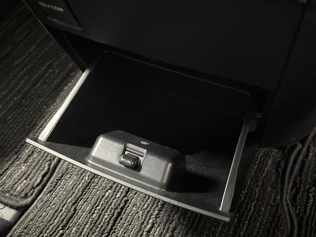 アルファード 2.5S タイプゴールドII 純正9型DA 後席モニター 両側電動スライド 3眼LEDヘッド ドラレコ ETC BSM デジタルミラー パワーバックドア 100V電源 CD/DVD再生 バックカメラ リアオートエアコン(47枚目)