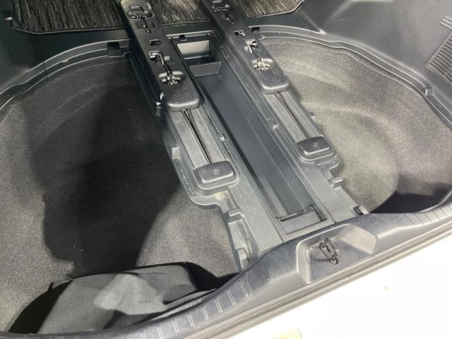 アルファード 2.5S タイプゴールドII 純正9型DA 後席モニター 両側電動スライド 3眼LEDヘッド ドラレコ ETC BSM デジタルミラー パワーバックドア 100V電源 CD/DVD再生 バックカメラ リアオートエアコン(61枚目)