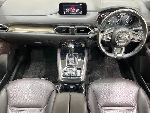 CX-8 XD Lパッケージ 純正ナビ 後席モニター BOSEサウンド 全周囲カメラ 衝突軽減装置 レーダークルーズ 禁煙車 電動リアゲート レザーシート 前席シートエアコン ブラインドスポットモニター LEDヘッド ETC(2枚目)