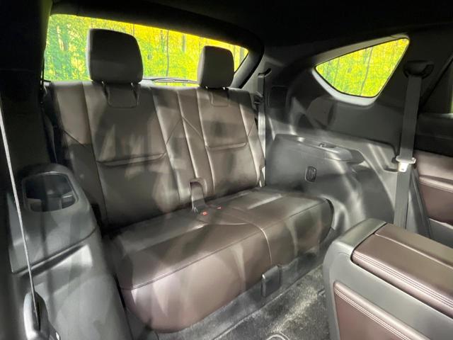 CX-8 XD Lパッケージ 純正ナビ 後席モニター BOSEサウンド 全周囲カメラ 衝突軽減装置 レーダークルーズ 禁煙車 電動リアゲート レザーシート 前席シートエアコン ブラインドスポットモニター LEDヘッド ETC(10枚目)