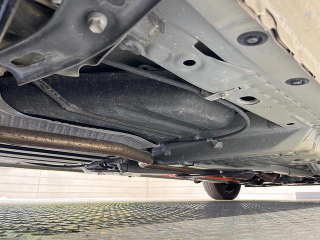 シエンタ ハイブリッドG クエロ 純正ナビ 全周囲カメラ 両側電動スライドドア シートヒーター ステアリングヒーター クルコン 衝突軽減装置 LEDヘッド ETC ドラレコ Bluetooth シートリフター 電動格納ドアミラー(22枚目)