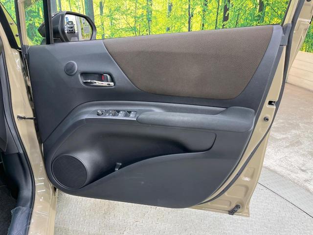 シエンタ ハイブリッドG クエロ 純正ナビ 全周囲カメラ 両側電動スライドドア シートヒーター ステアリングヒーター クルコン 衝突軽減装置 LEDヘッド ETC ドラレコ Bluetooth シートリフター 電動格納ドアミラー(47枚目)