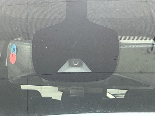 セレナ ハイウェイスターV BIG-X11型ナビ 後席モニター 両側電動スライド プロパイロット デジタルミラー 衝突軽減装置 LEDヘッド Bluetooth フルセグTV ETC ドラレコ ブラインドスポットモニター(7枚目)