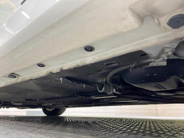 ノート ライダー　エマージェンシーブレーキパッケージ　純正ナビ　バックカメラ　衝突軽減装置　禁煙車　ドラレコ　ＥＴＣ　ＬＥＤヘッド　スマートキー　デジタルミラー　オートエアコン　Ｂｌｕｅｔｏｏｔｈ再生　ＣＤ／ＤＶＤ再生　革巻きステアリング（22枚目）