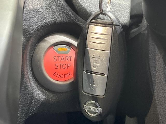 ノート ライダー　エマージェンシーブレーキパッケージ　純正ナビ　バックカメラ　衝突軽減装置　禁煙車　ドラレコ　ＥＴＣ　ＬＥＤヘッド　スマートキー　デジタルミラー　オートエアコン　Ｂｌｕｅｔｏｏｔｈ再生　ＣＤ／ＤＶＤ再生　革巻きステアリング（34枚目）