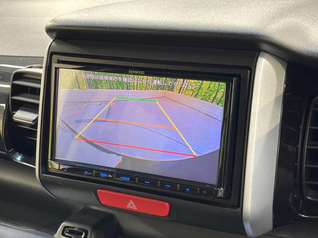 N-BOXカスタム G ターボSSブラックスタイルパッケージ ターボ SDナビ 両側電動スライド クルコン 衝突軽減装置 禁煙車 合皮シート ドラレコ スマートキー HIDヘッド シートヒーター ETC オートライト オートエアコン 純正15インチアルミ(5枚目)