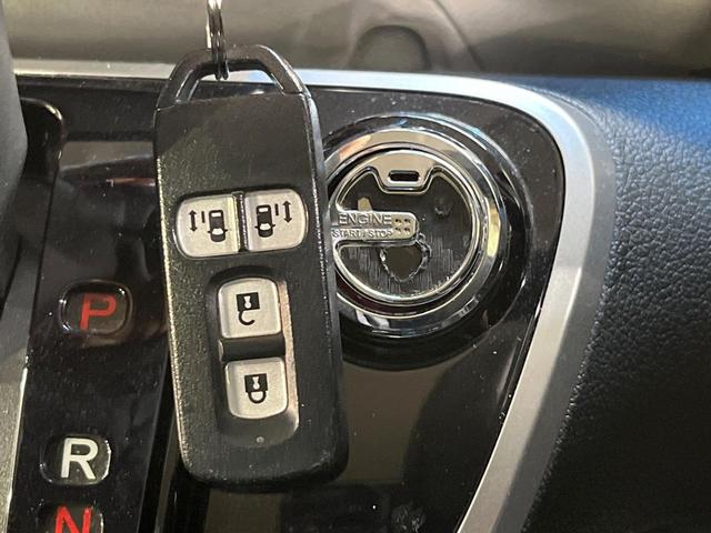 N-BOXカスタム G ターボSSブラックスタイルパッケージ ターボ SDナビ 両側電動スライド クルコン 衝突軽減装置 禁煙車 合皮シート ドラレコ スマートキー HIDヘッド シートヒーター ETC オートライト オートエアコン 純正15インチアルミ(48枚目)