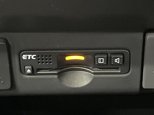 N-BOXカスタム G ターボSSブラックスタイルパッケージ ターボ SDナビ 両側電動スライド クルコン 衝突軽減装置 禁煙車 合皮シート ドラレコ スマートキー HIDヘッド シートヒーター ETC オートライト オートエアコン 純正15インチアルミ(51枚目)