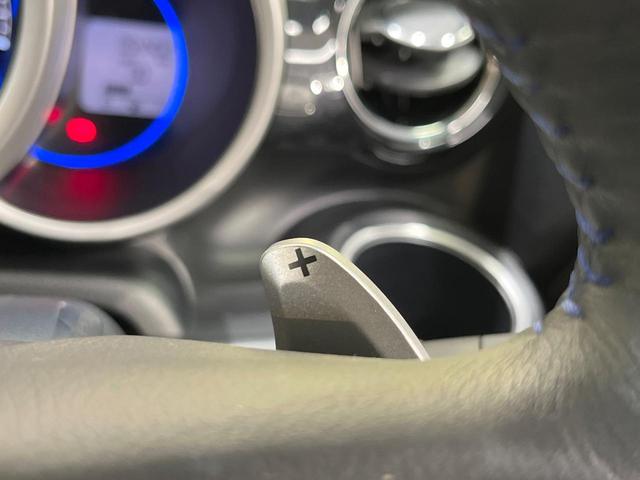 N-BOXカスタム G ターボSSブラックスタイルパッケージ ターボ SDナビ 両側電動スライド クルコン 衝突軽減装置 禁煙車 合皮シート ドラレコ スマートキー HIDヘッド シートヒーター ETC オートライト オートエアコン 純正15インチアルミ(56枚目)