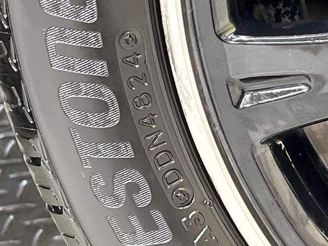 N-BOXカスタム G ターボSSブラックスタイルパッケージ ターボ SDナビ 両側電動スライド クルコン 衝突軽減装置 禁煙車 合皮シート ドラレコ スマートキー HIDヘッド シートヒーター ETC オートライト オートエアコン 純正15インチアルミ(64枚目)