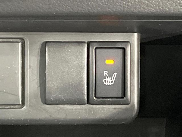 アルト Ｌ　ＣＤオーディオ　シートヒーター　アイドリングストップ　キーレスエントリー　ヘッドライトレベライザー　横滑り防止装置（4枚目）