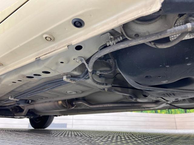 アルト Ｌ　ＣＤオーディオ　シートヒーター　アイドリングストップ　キーレスエントリー　ヘッドライトレベライザー　横滑り防止装置（22枚目）