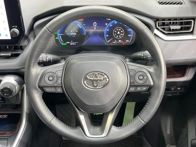 RAV4 ハイブリッドG 純正ディスプレイオーディオ ガラスルーフ フルエアロ バックカメラ レーダークルーズ 禁煙車 電動リアゲート ハーフレザーシート 前席シートエアコン パワーシート ドラレコ コーナーセンサー(11枚目)