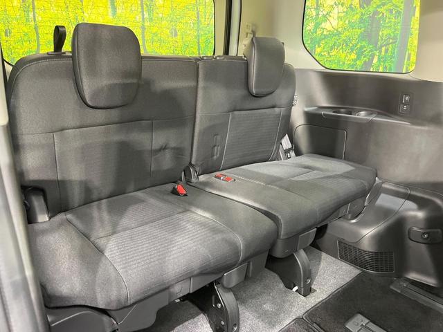 セレナ e-パワー ハイウェイスターV 純正12.3型ナビ 両側電動スライド 後席モニター シートヒーター 衝突軽減装置 プロパイロット 100V電源 LEDヘッド ETC ステアリングヒーター ブラインドスポットモニター デジタルミラー(10枚目)