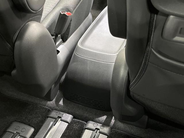 セレナ e-パワー ハイウェイスターV 純正12.3型ナビ 両側電動スライド 後席モニター シートヒーター 衝突軽減装置 プロパイロット 100V電源 LEDヘッド ETC ステアリングヒーター ブラインドスポットモニター デジタルミラー(56枚目)