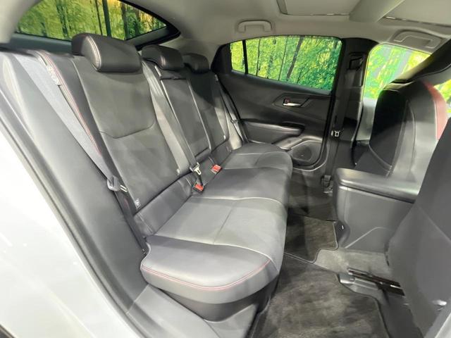 プリウス Z 純正12型ディスプレイオーディオ ガラスルーフ バックカメラ 禁煙車 電動リアゲート ハーフレザーシート 前席シートエアコン パワーシート コーナーセンサー スマートキー LEDヘッド(9枚目)