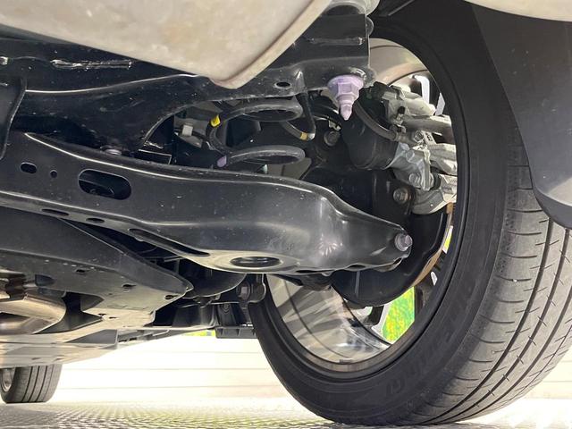 プリウス Z 純正12型ディスプレイオーディオ ガラスルーフ バックカメラ 禁煙車 電動リアゲート ハーフレザーシート 前席シートエアコン パワーシート コーナーセンサー スマートキー LEDヘッド(21枚目)