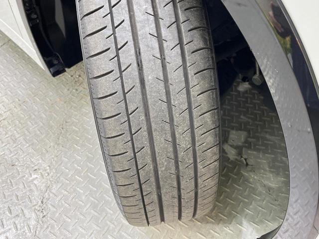 プリウス Z 純正12型ディスプレイオーディオ ガラスルーフ バックカメラ 禁煙車 電動リアゲート ハーフレザーシート 前席シートエアコン パワーシート コーナーセンサー スマートキー LEDヘッド(26枚目)